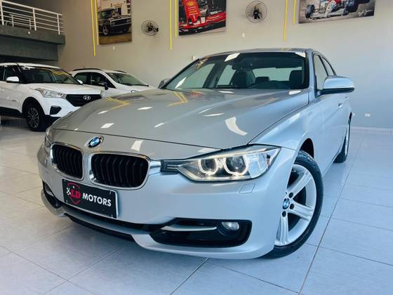 BMW 320i 2.0 SPORT 16V TURBO ACTIVE FLEX 4P AUTOMÁTICO BMW 320i 2.0 SPORT 16V TURBO ACTIVE FLEX 4P AUTOMÁTICO
